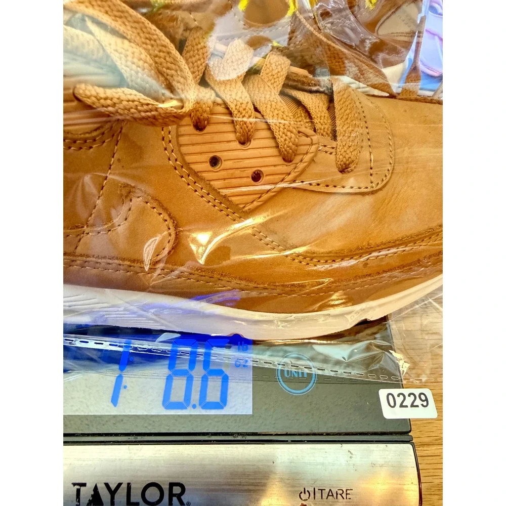 Nike Air Max 90 Sneakers 7Y 8.5-Women 7-Men Tan HF6358-200 Wheat Preppy Casual